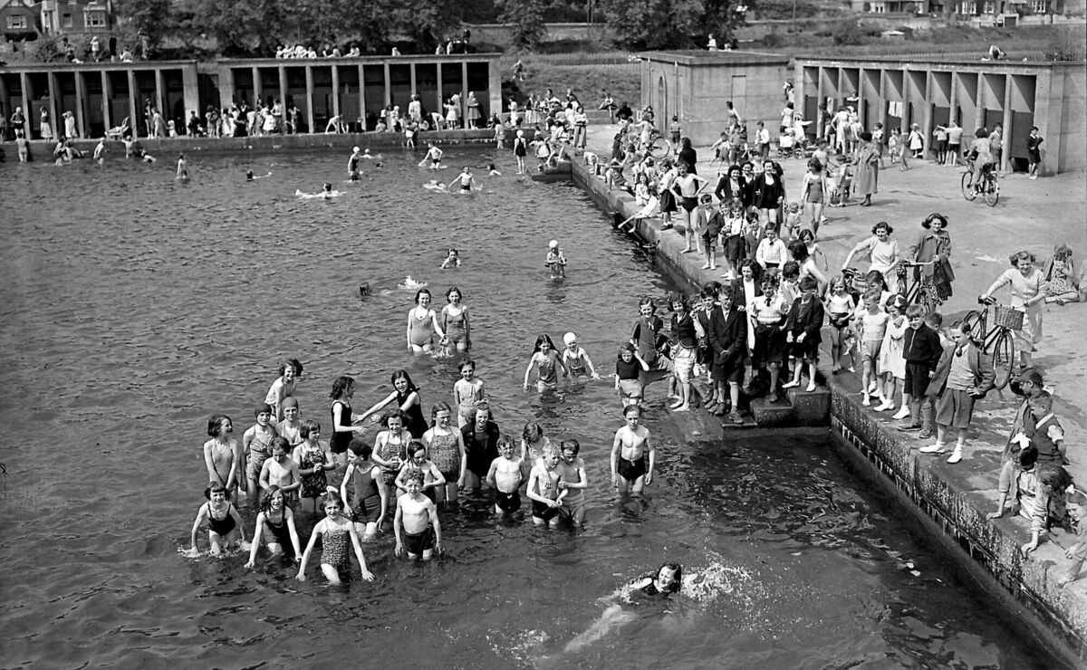Children splashing around at the Lee Baths on Carrigrohane Road, Cork, on June 4, 1951 - a reader recalls the days when children were outside playing in the summer holidays, rather than on their phones indoors