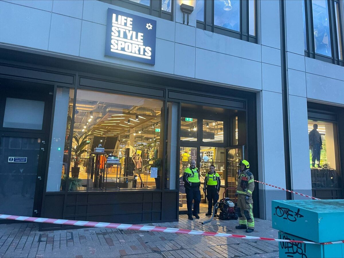 Scene at Grand Parade Cork where Fire Brigade were in attendance. Photo: Staff Scene at Grand Parade Cork where Fire Brigade were in attendance. Photo: Staff
