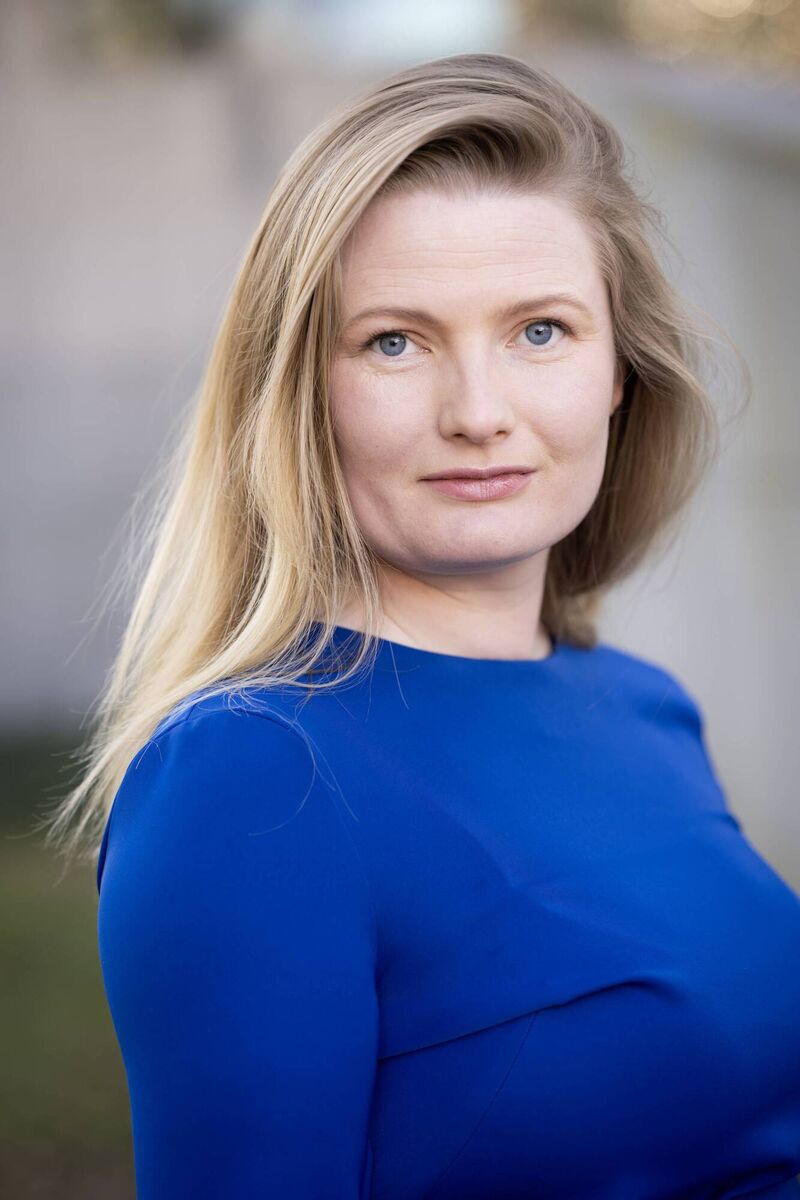  Lorna Bogue - Rabharta