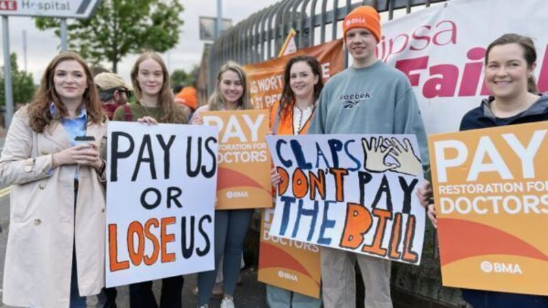 Junior doctors in Northern Ireland stage 48-hour strike