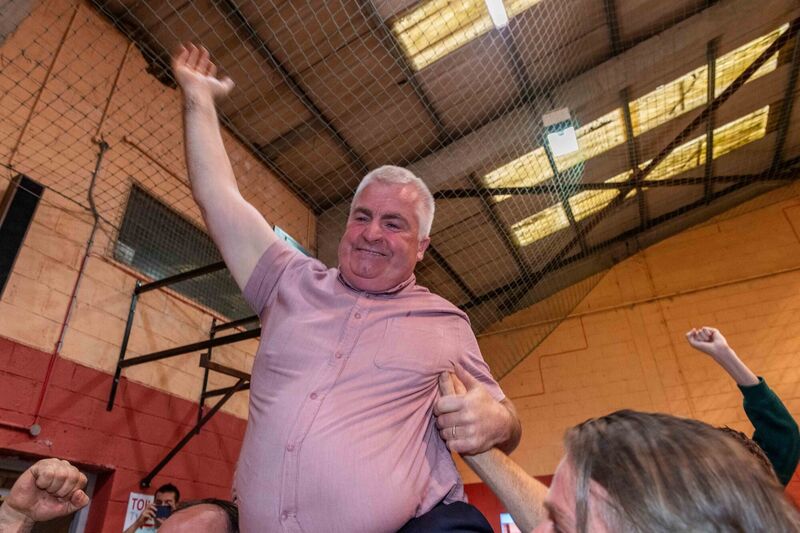 Independent candidate for Bantry LEA, Finbarr Harrington, elected at the 7th count celebrates his election at Clonakilty Count Centre. Picture: Andy Gibson.