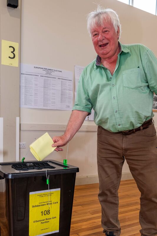 Cllr. Joe Carroll (Fianna Fail) casting his vote in Skibbereen on local and European election day. Picture: Andy Gibson.