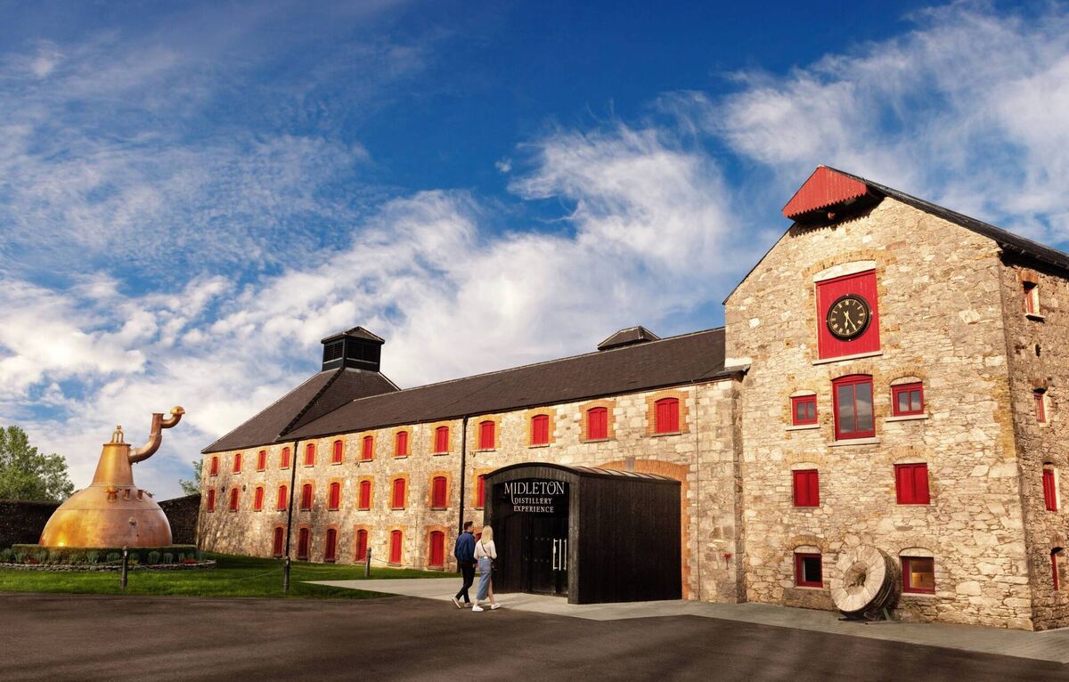 Come explore the incredible, recently revamped Midleton Distillery Experience for yourself — and pick up a few new skills along the way! Come explore the incredible, recently revamped Midleton Distillery Experience for yourself — and pick up a few new skills along the way!