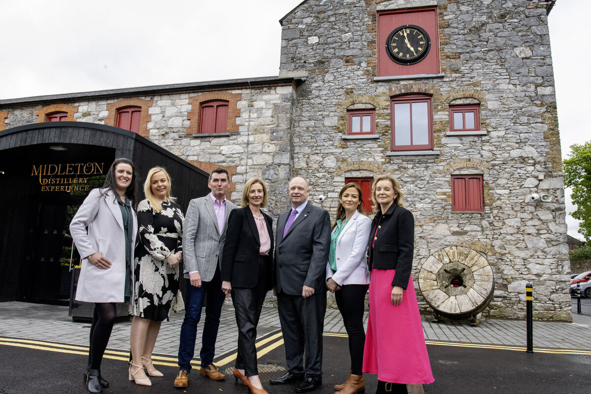 Pictured at Midleton Distillery Experience are from left: Kelly O'Mahony, Emma Allen, David Byrne, all of Midleton Distillery; Evelyn O'Sullivan and Seamus Heaney of Visit Cork; Una Connolly and Helen Murphy of Midleton Distillery. Pictured at Midleton Distillery Experience are from left: Kelly O'Mahony, Emma Allen, David Byrne, all of Midleton Distillery; Evelyn O'Sullivan and Seamus Heaney of Visit Cork; Una Connolly and Helen Murphy of Midleton Distillery.
