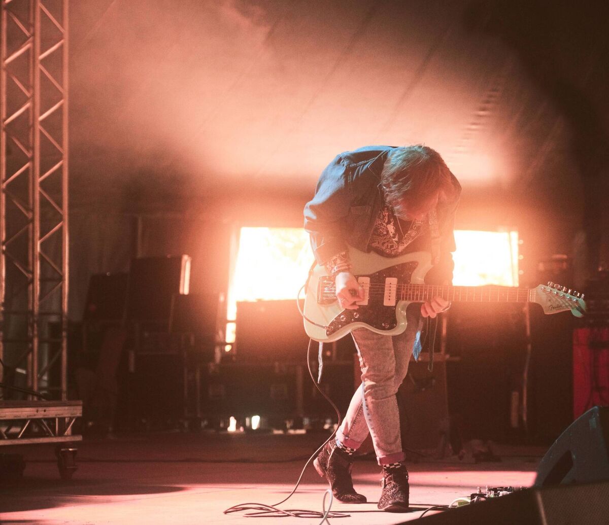 Dylan Howe on stage.