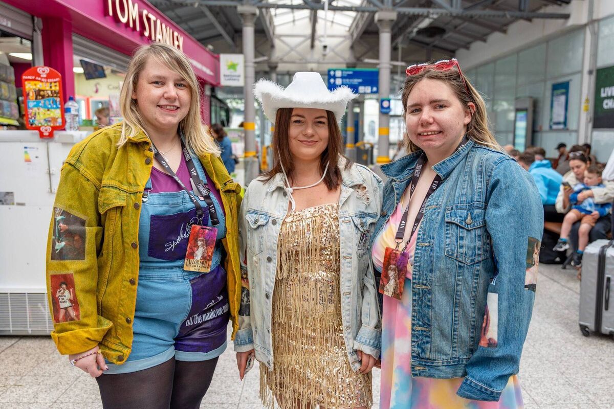 Natasha Walsh, Sophie Wtright and Kayley Walsh from Cork who left Kent Station at 10.25am to catch Taylor Swift tonight at the Aviva Stadium in Dublin. Picture by Noel Sweeney