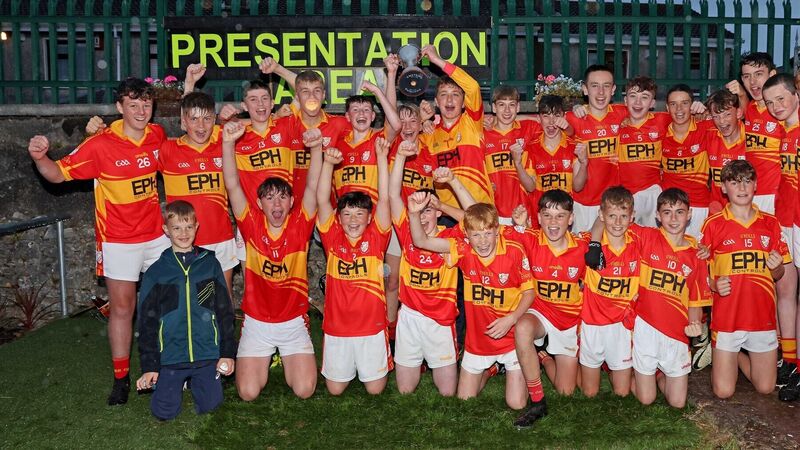 Éire Óg U14 hurlers lift Premier 2 trophy after epic 12-goal final with Carrigtwohill Éire Óg U14 hurlers lift Premier 2 trophy after epic 12-goal final with Carrigtwohill