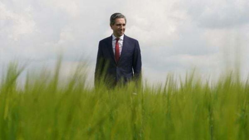 Latest climate data ‘smashes myth you can’t grow economy and reduce emissions’ Latest climate data ‘smashes myth you can’t grow economy and reduce emissions’
