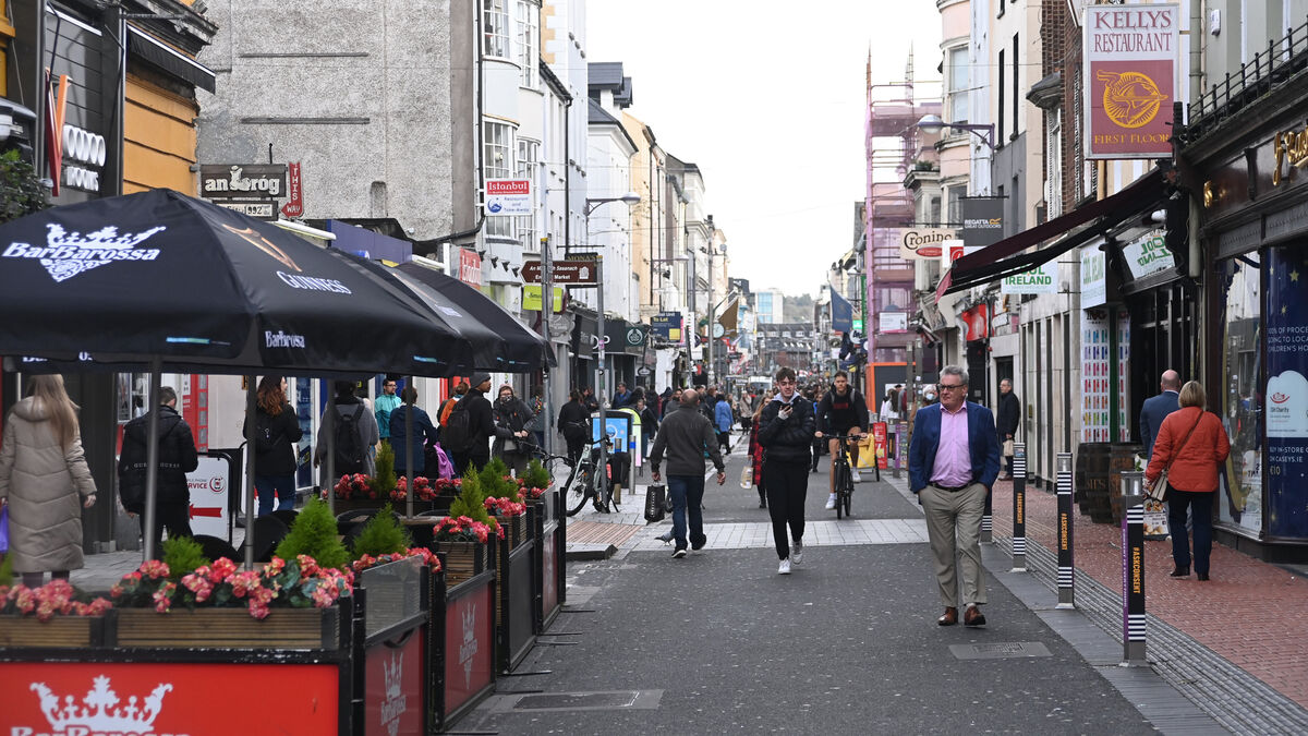 Cork Chamber calling on businesses to paint the city red ahead of All-Ireland final