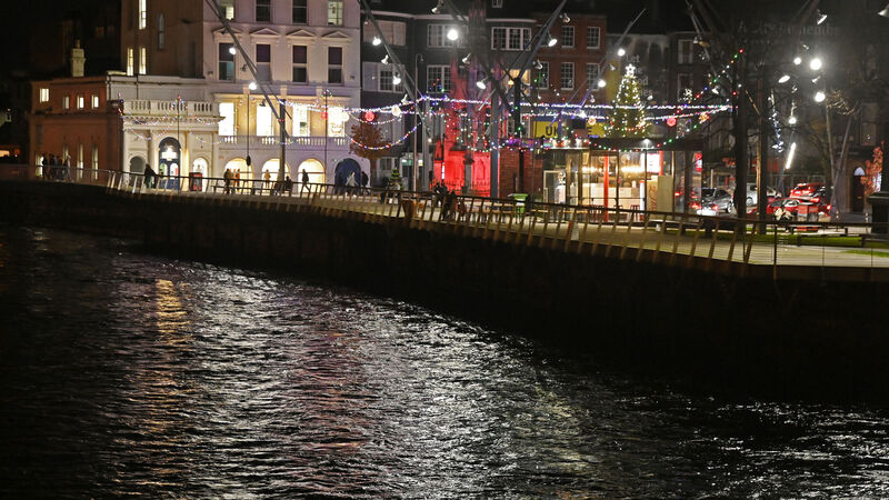 Parade to mark switching on of Cork city Christmas lights set to cost €90,000 Parade to mark switching on of Cork city Christmas lights set to cost €90,000