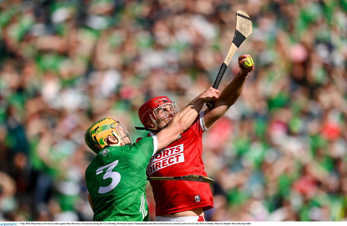 Brian Hayes makes a catch ahead of Limerick's Dan Morrissey in the All-Ireland SHC semi-final at Croke Park. Picture: Stephen McCarthy/Sportsfile
