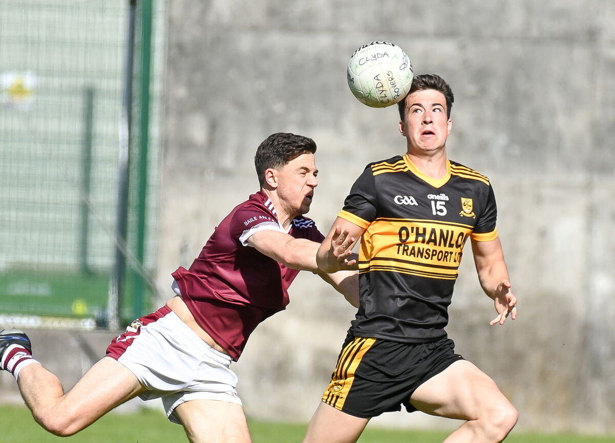 Clyda Rovers' Aidan Kelly and Bishopstown's Eoin Byrne in a race for possession. Picture: David Keane. Clyda Rovers' Aidan Kelly and Bishopstown's Eoin Byrne in a race for possession. Picture: David Keane.