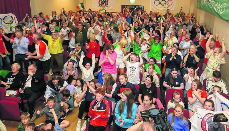 People react to Paul O’Donovan and Fintan McCarthy winning gold in the lightweight men’s double sculls Olympic final at the Town Hall, Skibbereen, Cork. Picture Dan Linehan People react to Paul O’Donovan and Fintan McCarthy winning gold in the lightweight men’s double sculls Olympic final at the Town Hall, Skibbereen, Cork. Picture Dan Linehan
