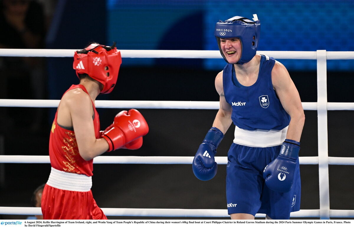 Kellie Harrington of Team Ireland, right, and Wenlu Yang of Team People's Republic of China during their women's 60kg final bout at Court Philippe-Chatrier in Roland Garros Stadium during the 2024 Paris Summer Olympic Games in Paris, France. Photo by David Fitzgerald/Sportsfile Kellie Harrington of Team Ireland, right, and Wenlu Yang of Team People's Republic of China during their women's 60kg final bout at Court Philippe-Chatrier in Roland Garros Stadium during the 2024 Paris Summer Olympic Games in Paris, France. Photo by David Fitzgerald/Sportsfile