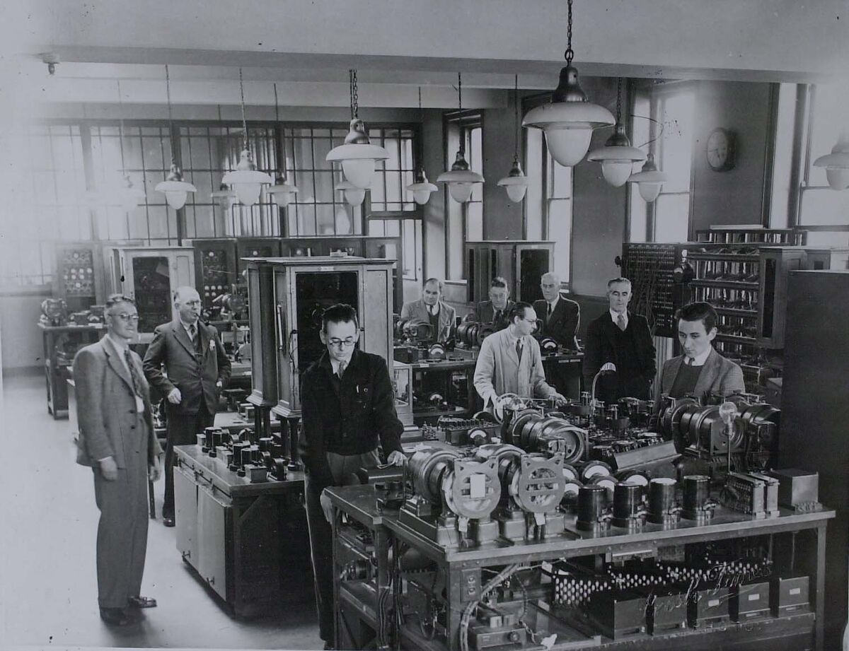 Workers pictured at work on Transatlantic Telecommunications from Valentia Cable station to Newfoundland in 1943.