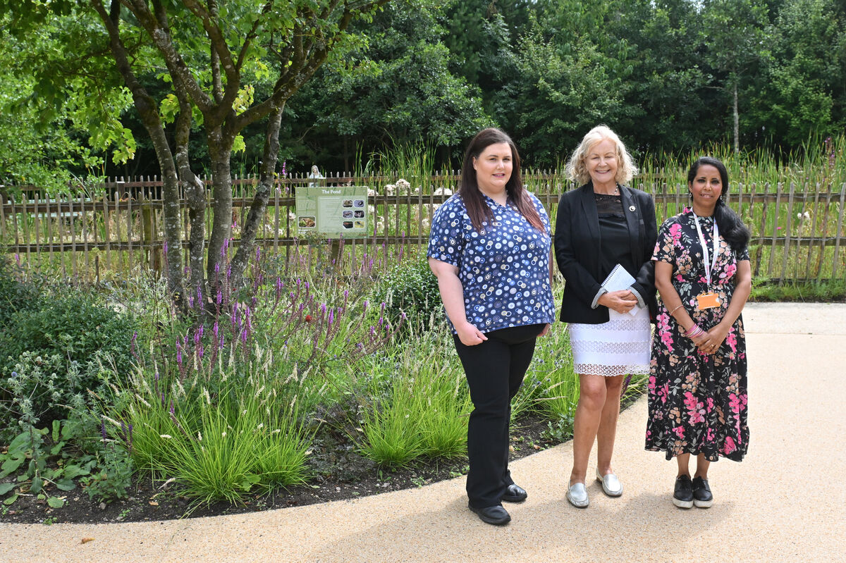 Chris Dunne with Candice Murphy and Rachel Desmond in the Garden of Reflection at Marymount University Hospital and Hospice, Cork. Picture; Dan Linehan Chris Dunne with Candice Murphy and Rachel Desmond in the Garden of Reflection at Marymount University Hospital and Hospice, Cork. Picture; Dan Linehan