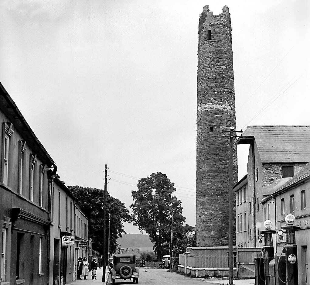 The round tower at Cloyne in 1932. Throwback Thursday reader Micheál Kenefick recalled passing the landmark on the car journeys of his childhood