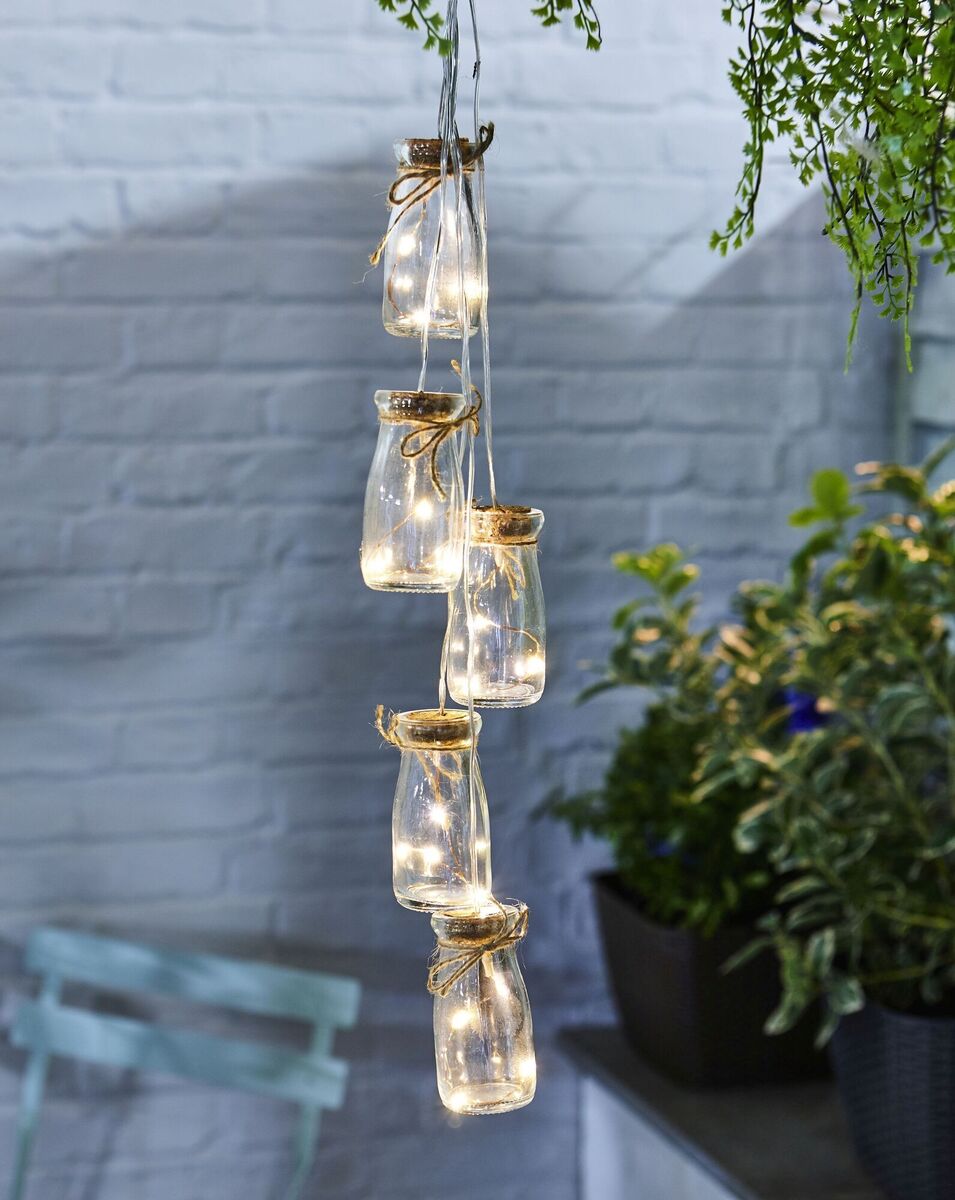 LED cluster lights are a fun and practical addition to the patio or garden. LED cluster lights are a fun and practical addition to the patio or garden.