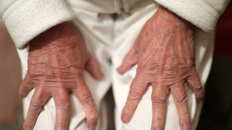 ‘Scandal’ that more than 1,000 people in Cork and Kerry are waiting for home help