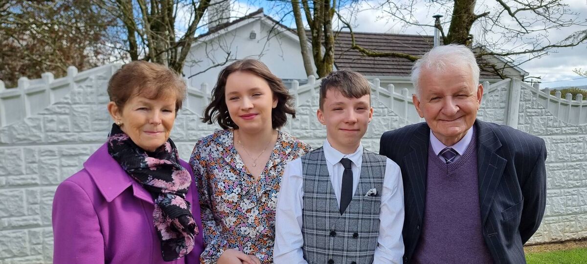 Anna Cremins (RIP) and Paddy Cremins, pictured with grandchildren, Aine and Cormac Hoye from Mitchelstown, who will join #TeamMercy for this year's Women's Mini Marathon on September 22.