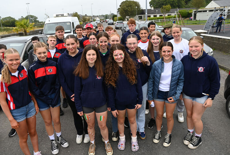 Girls from Skibbereen Rowing Club welcome Irish Olympic rowers Paul O'Donovan, Fintan McCarthy, Aoife Casey and Emily Hegarty from Skibbereen back to the town on Sunday. Picture: Eddie O'Hare