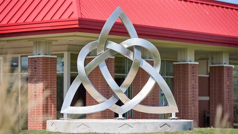 New sculpture cements enduring friendship between Ireland and Choctaw nation  