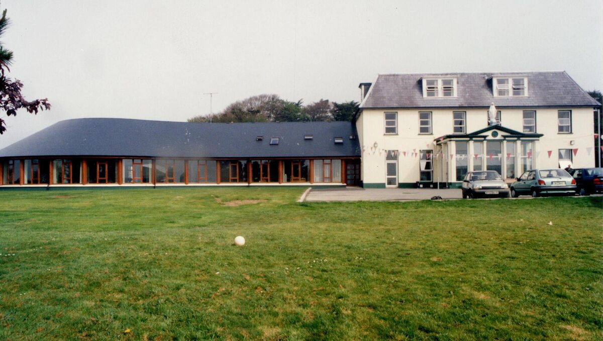 Tabor Group’s facilities comprise of two residential addiction treatment centres, namely Tabor Lodge in Belgooly and Tabor Fellowship at Spur Hill, where primary residential and integrated recovery treatment programmes are offered.