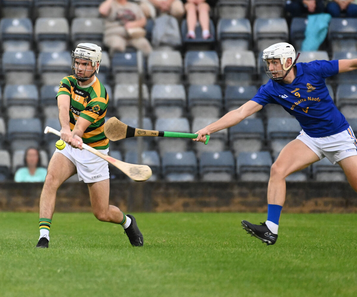 Glen Rovers' Shane Busteed shoots from St Finbarr's Jack O'Brien during the Co-Op Superstores Premier JHC at Páirc Uí Rinn. Picture: Eddie O'Hare Glen Rovers' Shane Busteed shoots from St Finbarr's Jack O'Brien during the Co-Op Superstores Premier JHC at Páirc Uí Rinn. Picture: Eddie O'Hare