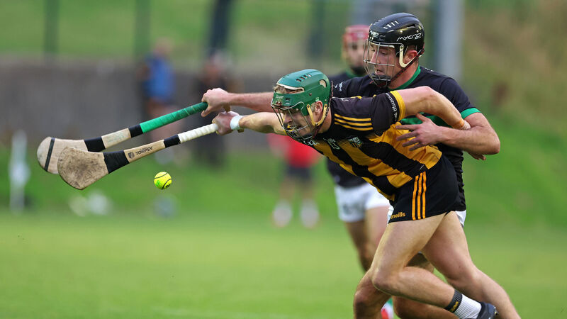 Shane Horgan levels for Nemo against Kilbrittain to seal Premier Junior Hurling progress Shane Horgan levels for Nemo against Kilbrittain to seal Premier Junior Hurling progress
