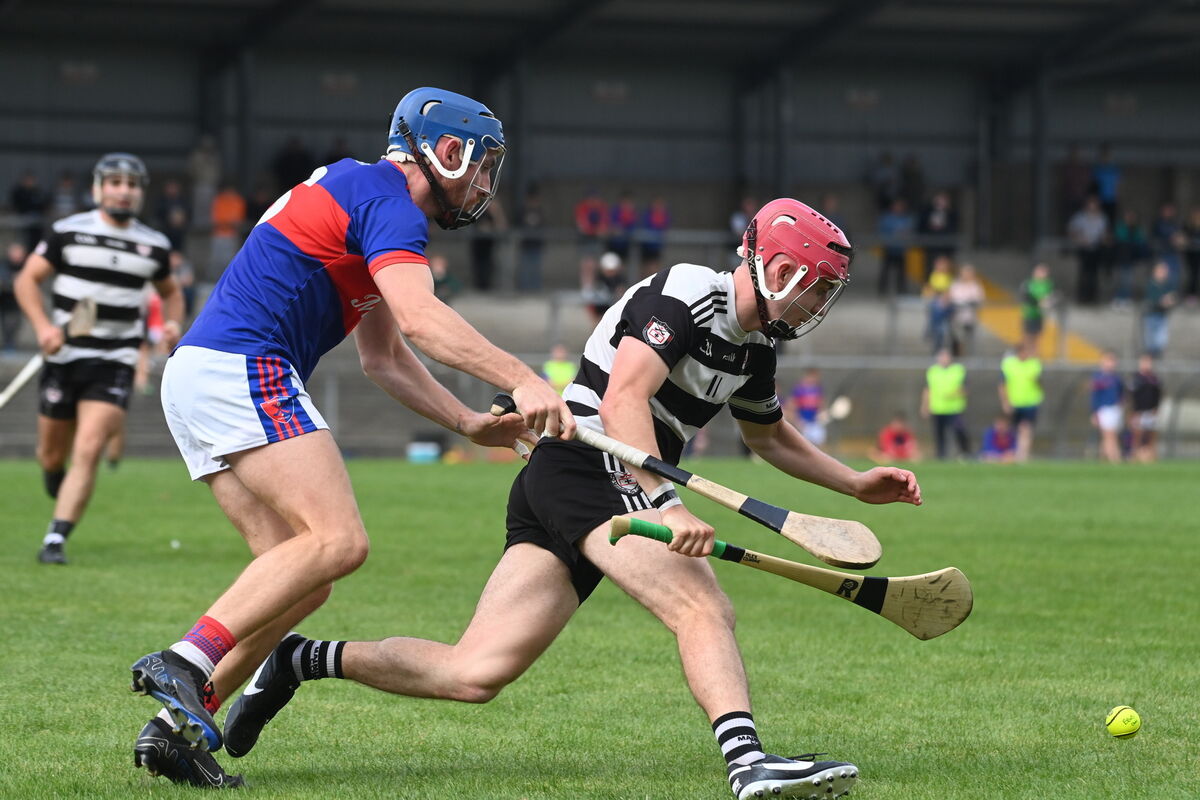 Half forward Alex Quirke in action in midfield for Midleton. Pic Larry Cummins Half forward Alex Quirke in action in midfield for Midleton. Pic Larry Cummins
