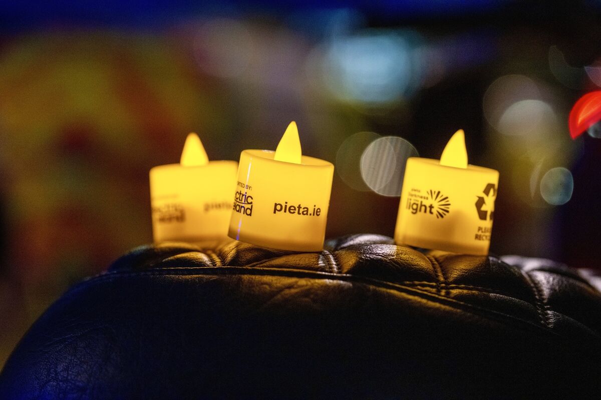 Candles and Teddy bears lined Albert Quays symbols of hope during Bridges of Hope, a candlelit event to mark World Suicide Prevention Day organised by Caitriona Twomey. Picture Chani Anderson