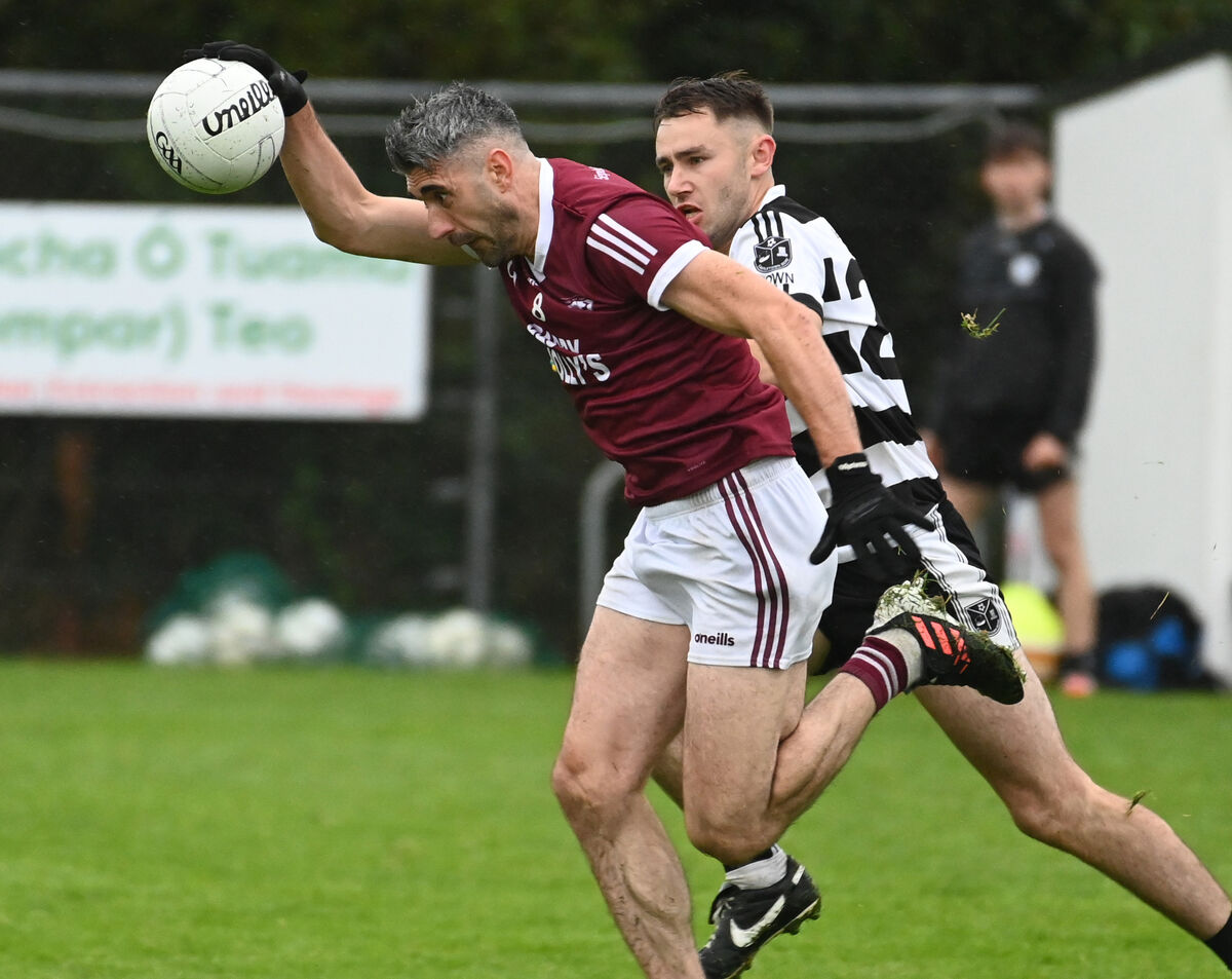 Rockchapel's Seamus Hickey bursting past Castletownbere's Joe O'Neill. Picture: Eddie O'Hare Rockchapel's Seamus Hickey bursting past Castletownbere's Joe O'Neill. Picture: Eddie O'Hare