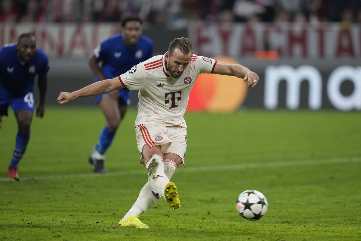Bayern's Harry Kane scores his sides sixth goal and his hat-trick  the penalty spot during their Champions League against  Dinamo Zagreb at the Allianz Arena in Munich, Germany. Picture: AP Photo/Matthias Schrader