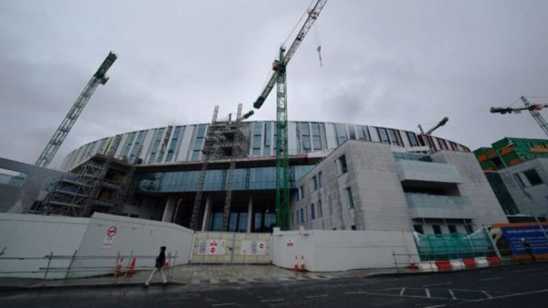 Children’s hospital is ‘hostage in negotiations’ with construction firm, board says