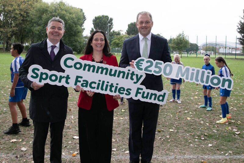 Paschal Donohoe, Ministers Catherine Martin and Thomas Byrne announced 1,996 grants with a total value of €230m for new and improved sports facilities and equipment throughout the country. Paschal Donohoe, Ministers Catherine Martin and Thomas Byrne announced 1,996 grants with a total value of €230m for new and improved sports facilities and equipment throughout the country.