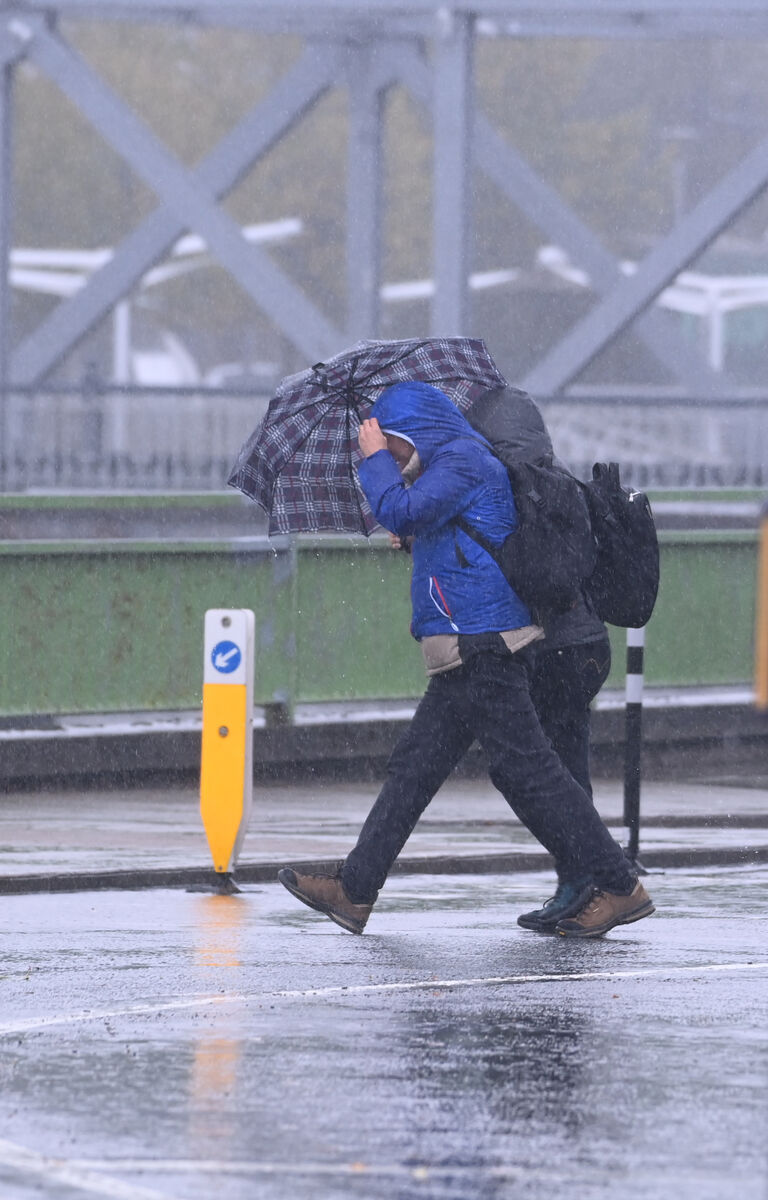 Cork Raining LATEST: Power restored to hundreds of homes around Cork, winds to ease ...