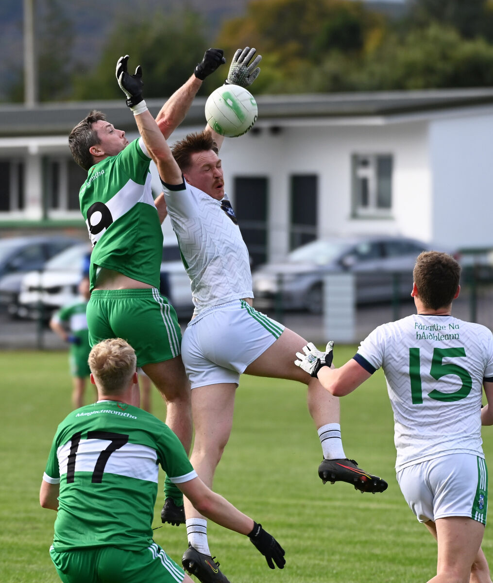 Ilen Rovers' Dermot Hegarty and Macroom's Sean Kiely go high for the ball. Picture: Eddie O'Hare Ilen Rovers' Dermot Hegarty and Macroom's Sean Kiely go high for the ball. Picture: Eddie O'Hare