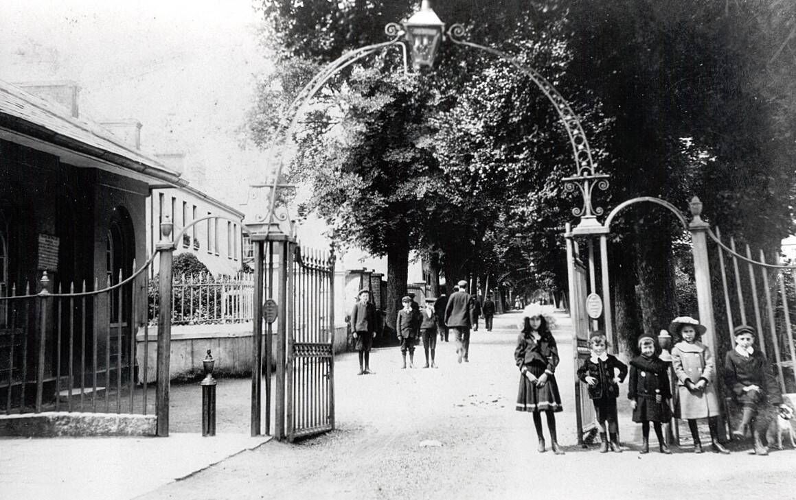 During the visit of Queen Victoria in August 1849, this ornamental triple gate was temporarily removed.  Picture: Wilkie Collection. Courtesy: Cork City and County Archives.