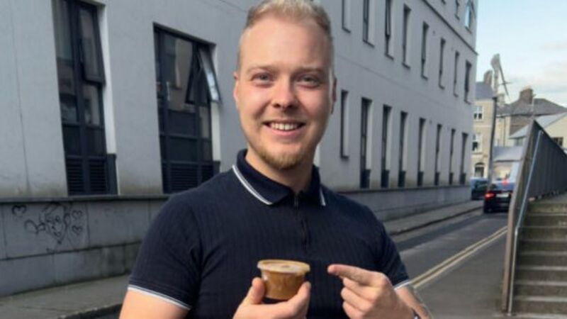Man pays €51 on eBay for one of the last tubs of curry from Lennox’s chipper