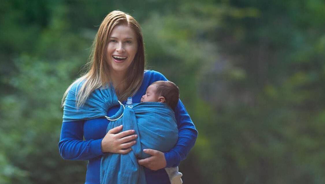 Keep your baby close. Keep your baby close.