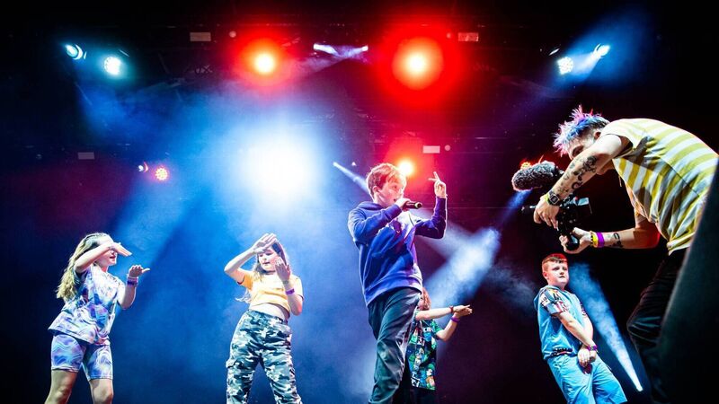 Kabin Crew set for Christmas TV special