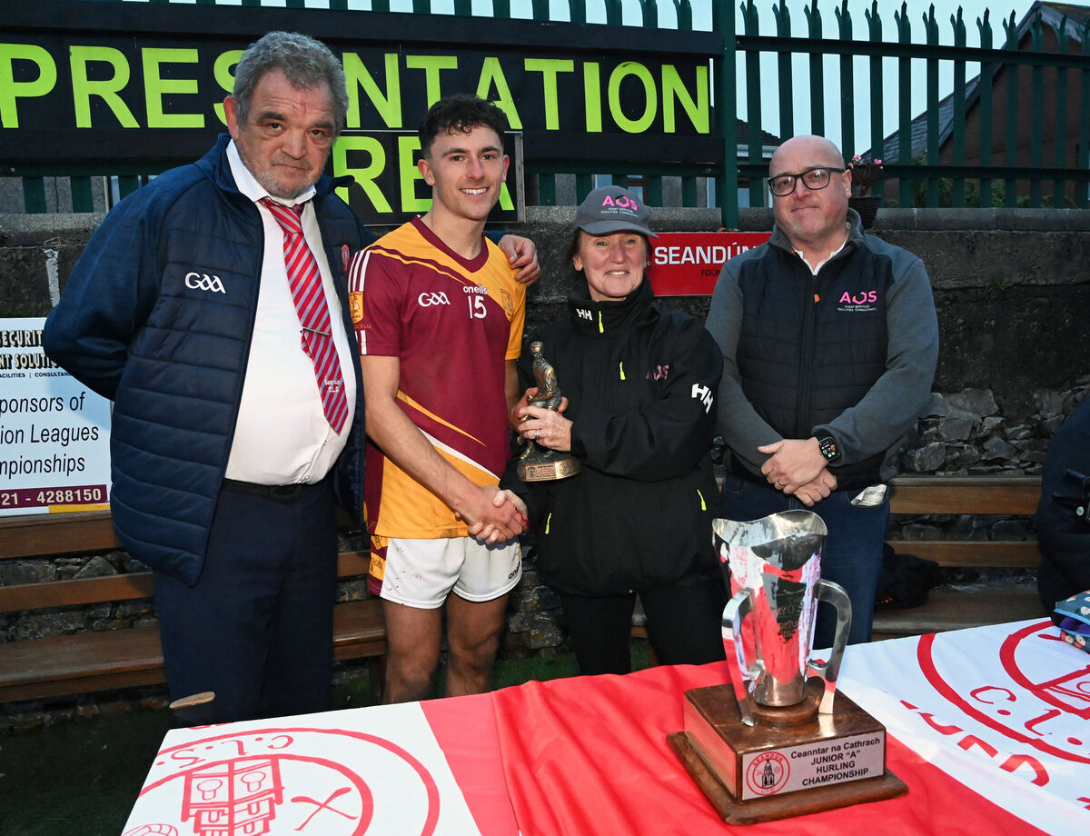 Jess O'Sullivan and Gavin Lynch, of AOS Security, with Seandún chairman Michael Buckley present the Player of the Match award to Whitechurch's Cillian Egan. Picture: Eddie O'Hare Jess O'Sullivan and Gavin Lynch, of AOS Security, with Seandún chairman Michael Buckley present the Player of the Match award to Whitechurch's Cillian Egan. Picture: Eddie O'Hare