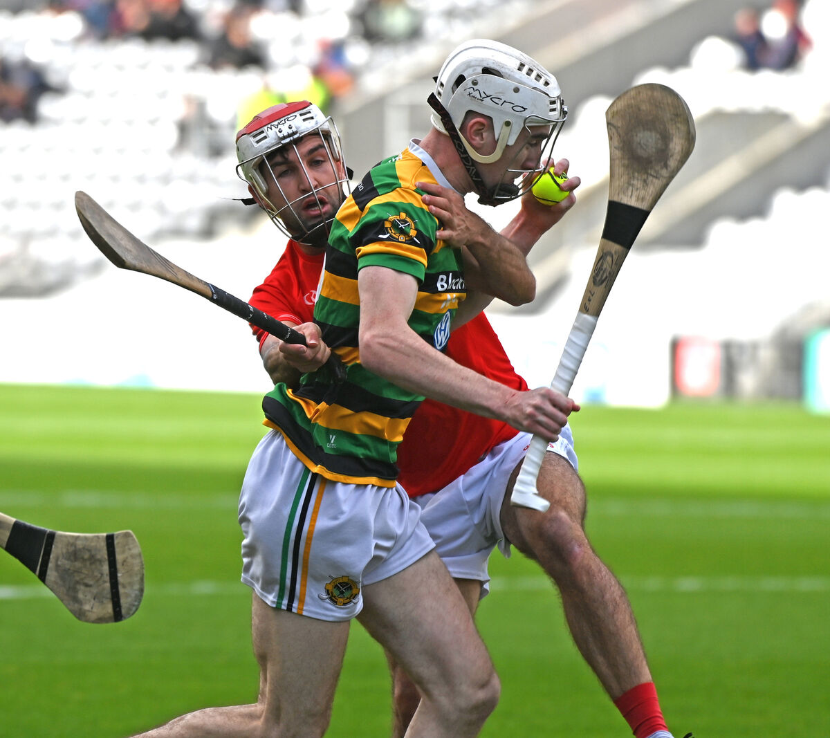 Glen Rovers' Eoin O'Leary takes on Blarney's Sean Crowley. Picture: Eddie O'Hare Glen Rovers' Eoin O'Leary takes on Blarney's Sean Crowley. Picture: Eddie O'Hare