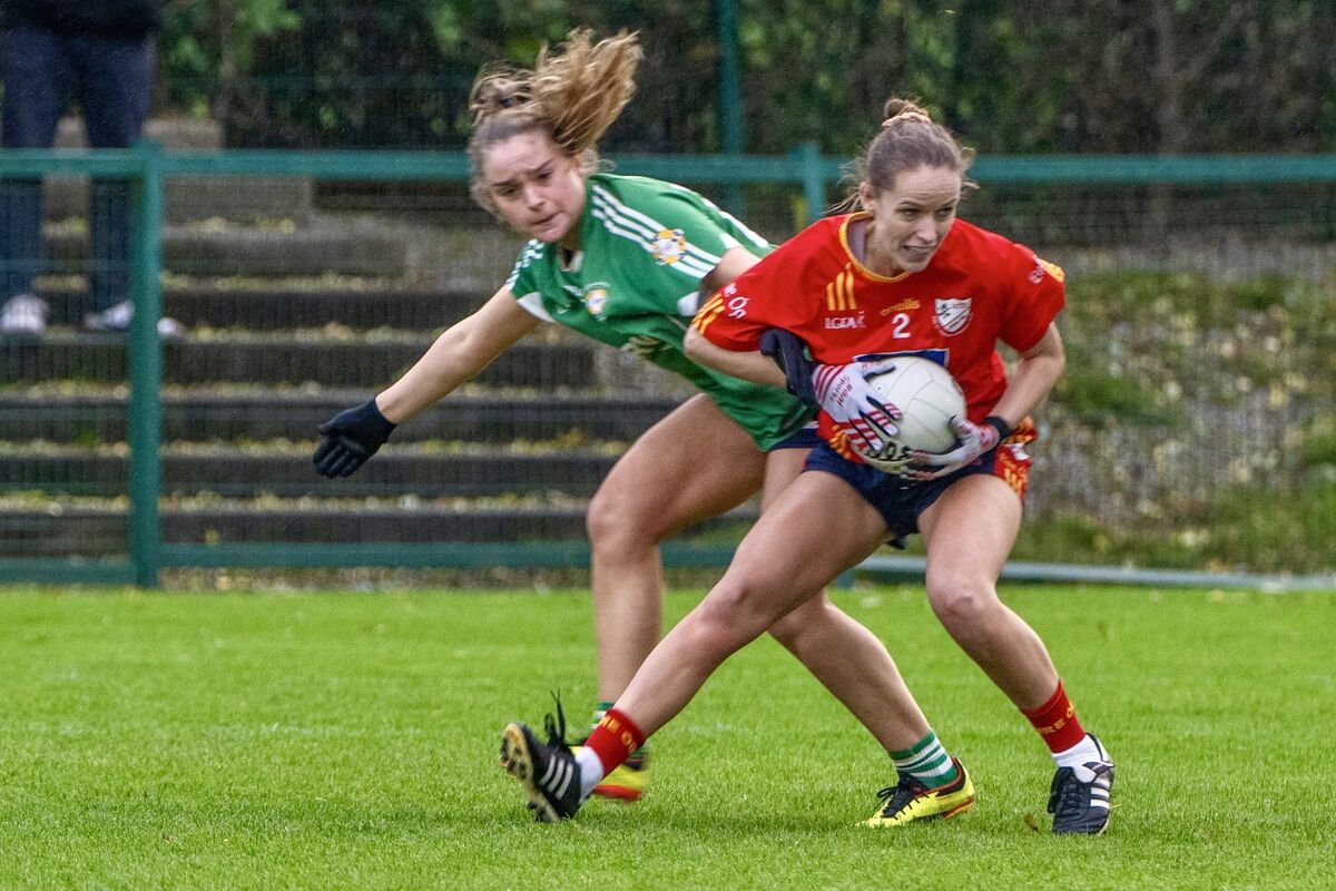  Éire Óg's Aoife Walsh escapes with the ball against Aghad. Picture: Chani Anderson