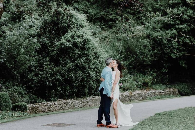 They first met in Portugal back in 2015 and Emer then moved to the UK where Spencer is from.