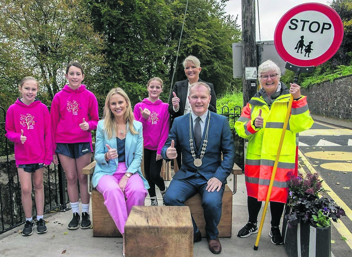 At Cork County Council’s official opening of a new School Zone at Scoil Bhríde in Crosshaven as part of the national Safe Routes to School programme were students Doireann, Ruby, and Ciara, with school principal Katie Ryan; Fianna Fáil councillor Seamus McGrath, deputising for the Mayor of the County of Cork; Cork County Council director of services Patricia Liddy, and school warden Alice Toomey.	Picture: Colm Lougheed
                    