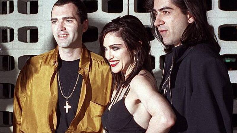 Madonna pays tribute to late brother and mother with graveside visit Madonna pays tribute to late brother and mother with graveside visit