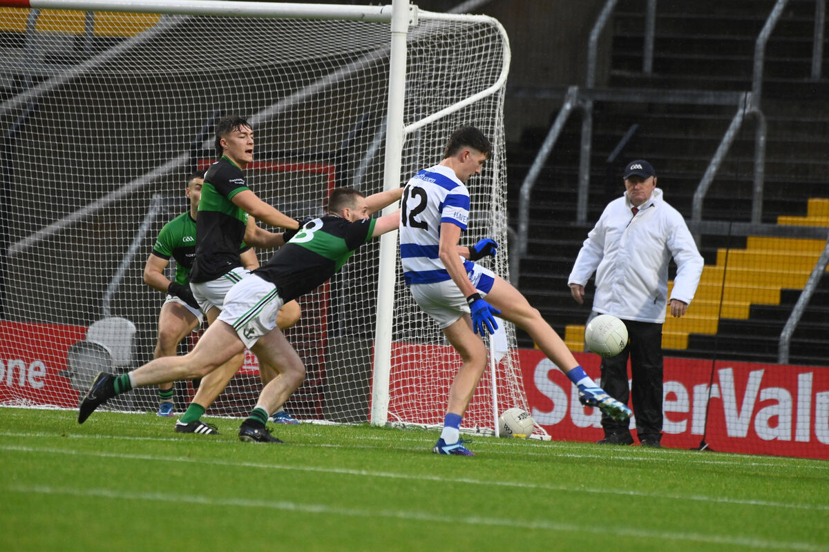 Seán Browne kicks a point for Castlehaven. Picture: Larry Cummins Seán Browne kicks a point for Castlehaven. Picture: Larry Cummins