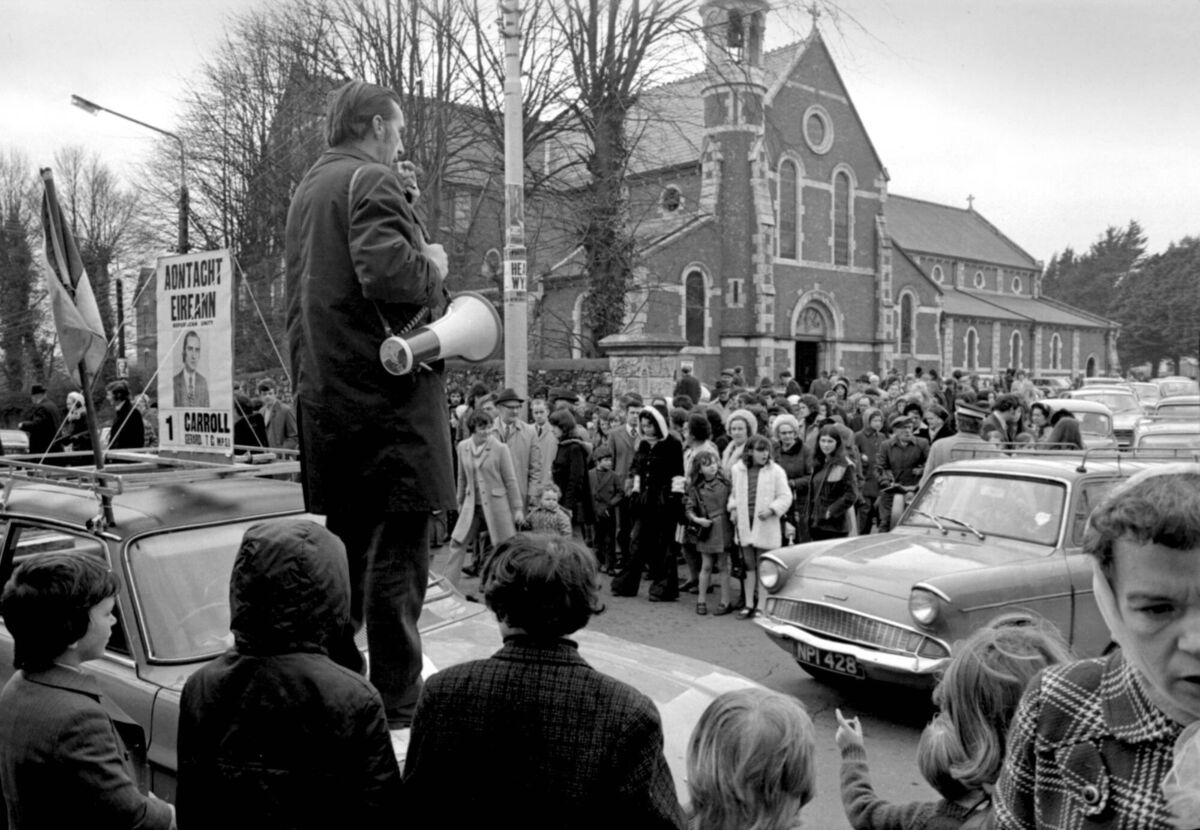 General Election candidate Gerard Carroll campaigning outside Cork churches 18/2/1973