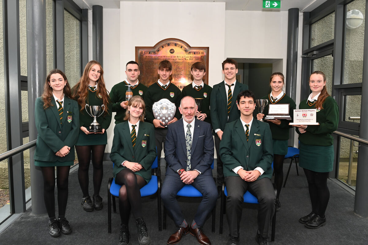 Seated: Principal Mr Adrian Landen, with head students Sarah Chambers, and David Hrihorov, and back from left: Zoe Fahy, head student; prize winners Abigail Carlaw; Callum Kirwan, Brian Puchalah, Zach Coakley, Michael Turner (head student), Nicola Sullivan and Laura Barry. Pictures: Larry Cummins
Seated: Principal Mr Adrian Landen, with head students Sarah Chambers, and David Hrihorov, and back from left: Zoe Fahy, head student; prize winners Abigail Carlaw; Callum Kirwan, Brian Puchalah, Zach Coakley, Michael Turner (head student), Nicola Sullivan and Laura Barry. Pictures: Larry Cummins